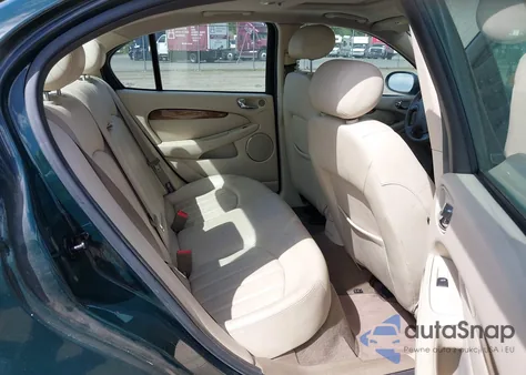 2003 Jaguar X-Type 3.0 from USA, damaged, VIN SAJEA51C33WC88398